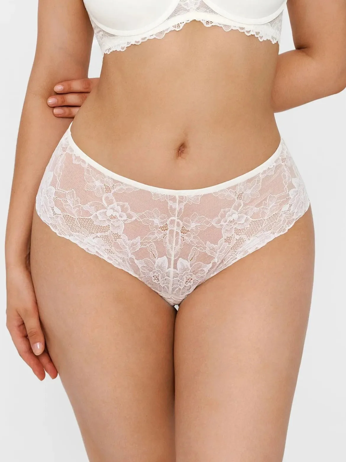 Mid-Rise Lace Brief