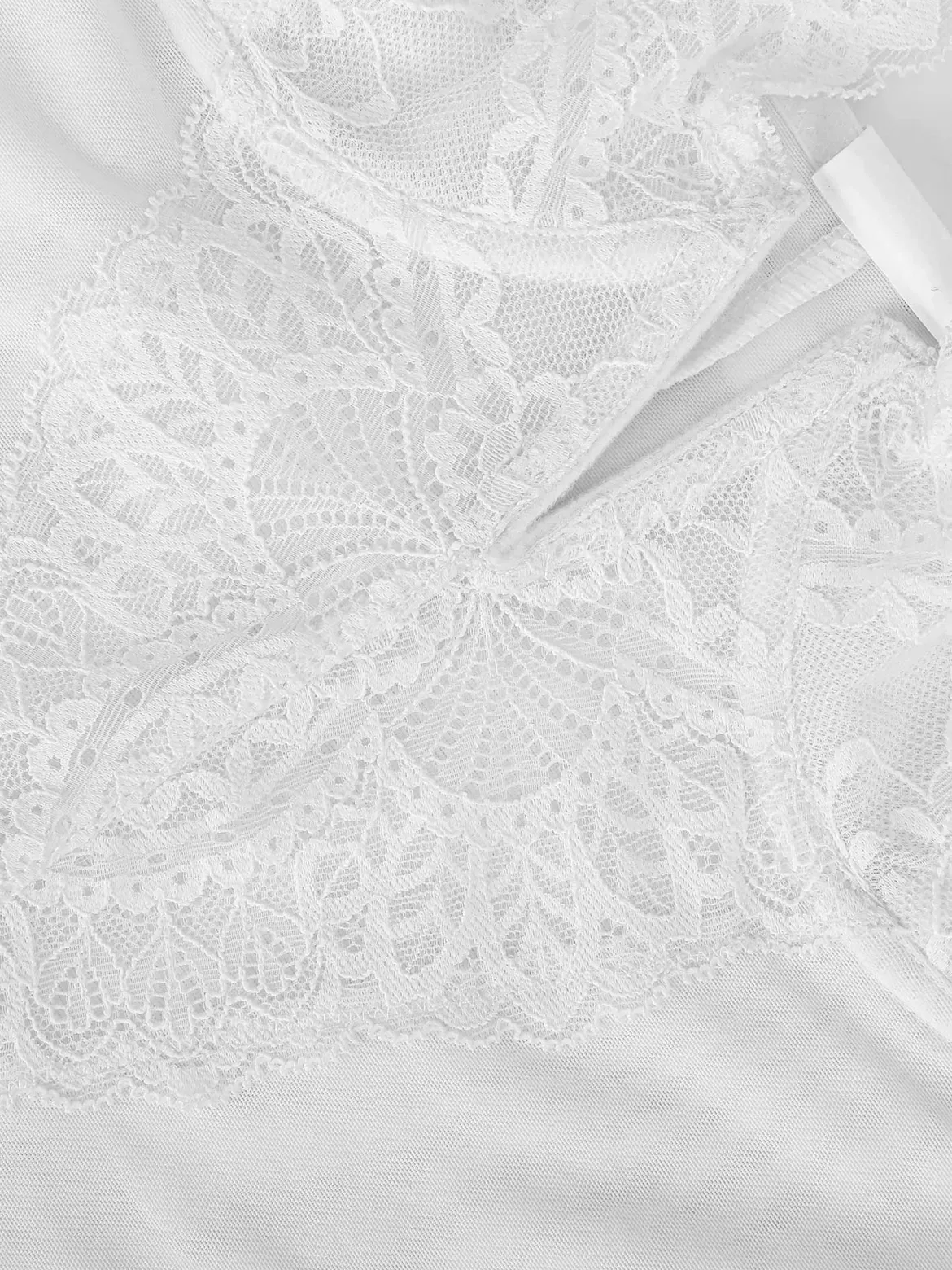 Shapewear Lace Deep V-Neck Sculpting Mid-Thigh Bodysuit