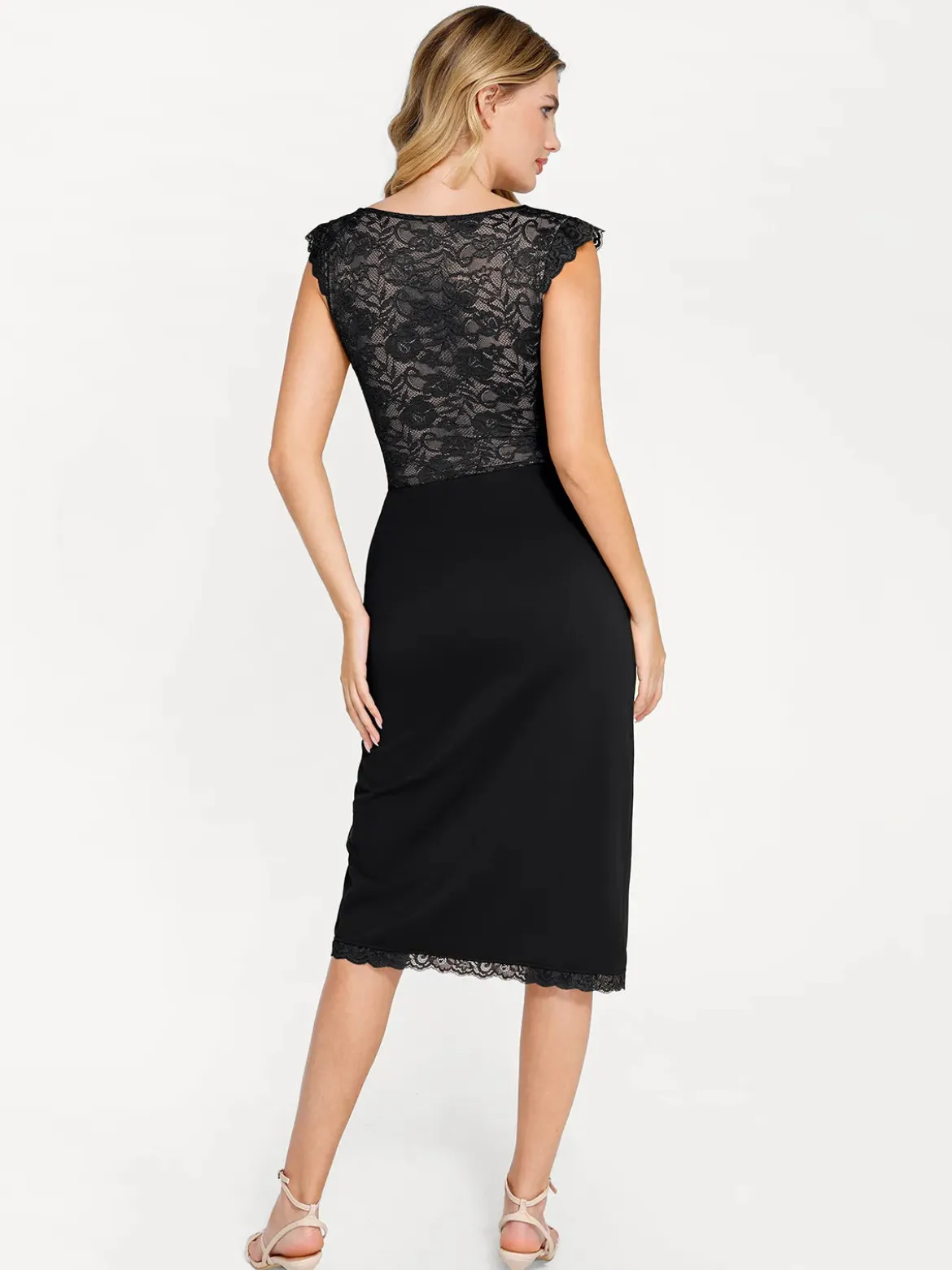 Shapewear V-neck Sleeveless Sculpting Lace Bodysuit