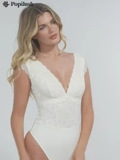 Shapewear V-neck Sleeveless Sculpting Lace Bodysuit